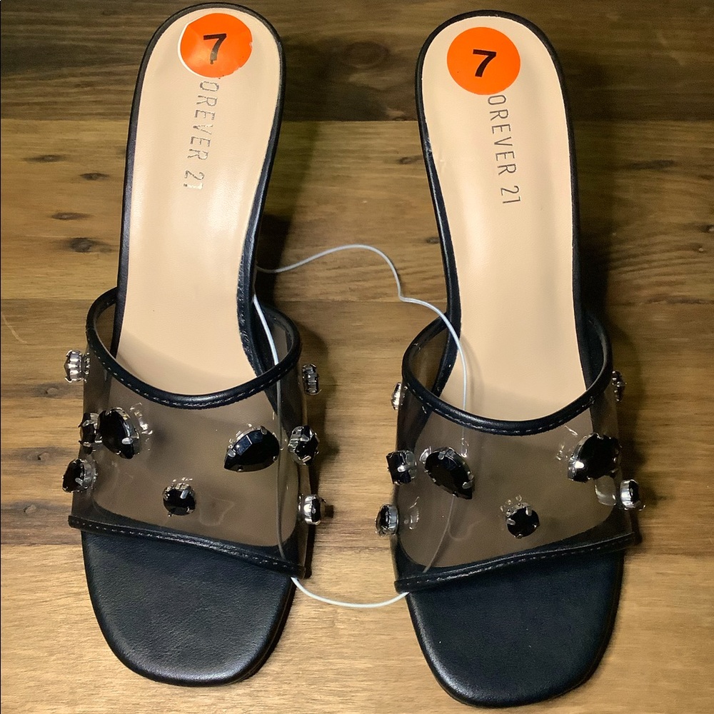 New, Forever 21 Black Rhinestones, Open Toe heels 👠 size 7